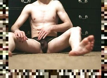 maigre, amateur, gay, massage, pieds, bout-a-bout, solo, musclé, blanc, minet