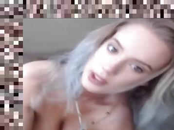 Amateur big natural tits masturbating before web cam