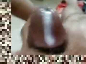 The girl in Kerala licks her husband&#039;s penis with her tongue and brings water