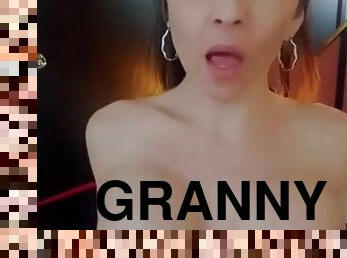 Granny Wants To Suck - Sex Cam