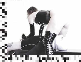 Fetish Mistress Domina Eva Latex Facesitting Slave gonzo Boots Heels Femdom BDSM Pussylick Big Ass