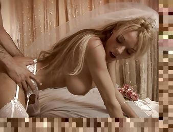 Sultry bride requires consummation on her wedding night, husband has an idea - FapHouse