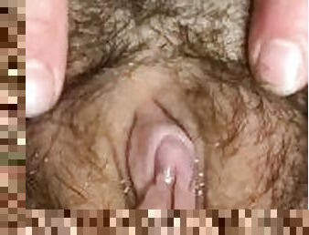 clito, poilue, masturbation, orgasme, chatte-pussy, amateur, ados, massage, doigtage, ejaculation