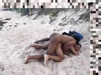 grosse, poilue, public, amateur, anal, interracial, gay, black, belle-femme-ronde, plage