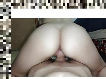 Juego con su pene hasta venirme, sexo de pareja