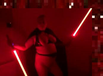 Star Wars Cosplay Lady of the Sith Darth Vixen