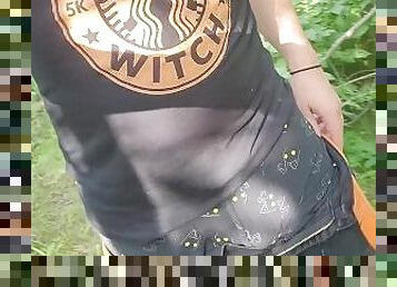 Spooky Transgirl has outdoors piss fun