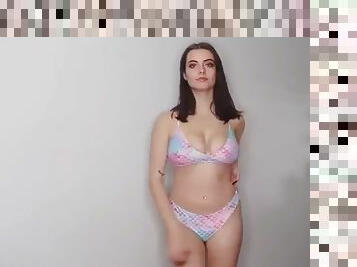 Julia Bursch sexy try-on