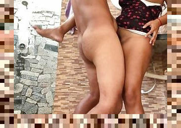 culo, bañando, cuatro-patas, al-aire-libre, amateur, babes, mamada, casero, latino, negra