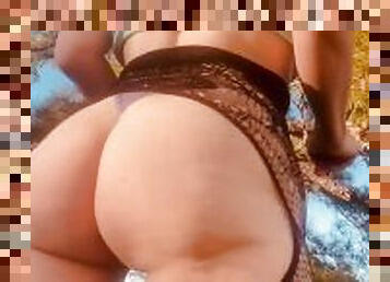 My anal loving self twerks and jiggles at the park with a butt plug. I need to get caught one day