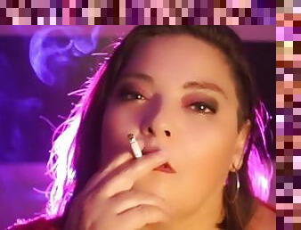 teta-grande, mulher-madura, latina, mãe, bbw, peituda, fumando