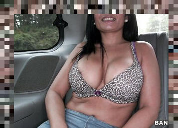 Traseiros, Teta grande, Maduro, Mulher madura, Hardcore, Latina, Preto, Casal, Carro, Rabo