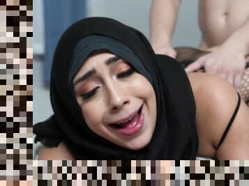 Payudara besar, Posisi seks doggy style, Blowjob (seks dengan mengisap penis), Jenis pornografi milf, Latina, Arab, Handjob (seks dengan tangan wanita pada penis laki-laki, Berhubungan dengan  wajah, Pakaian jaring ikan, Cowgirl (posisi sex wanita di atas pria)